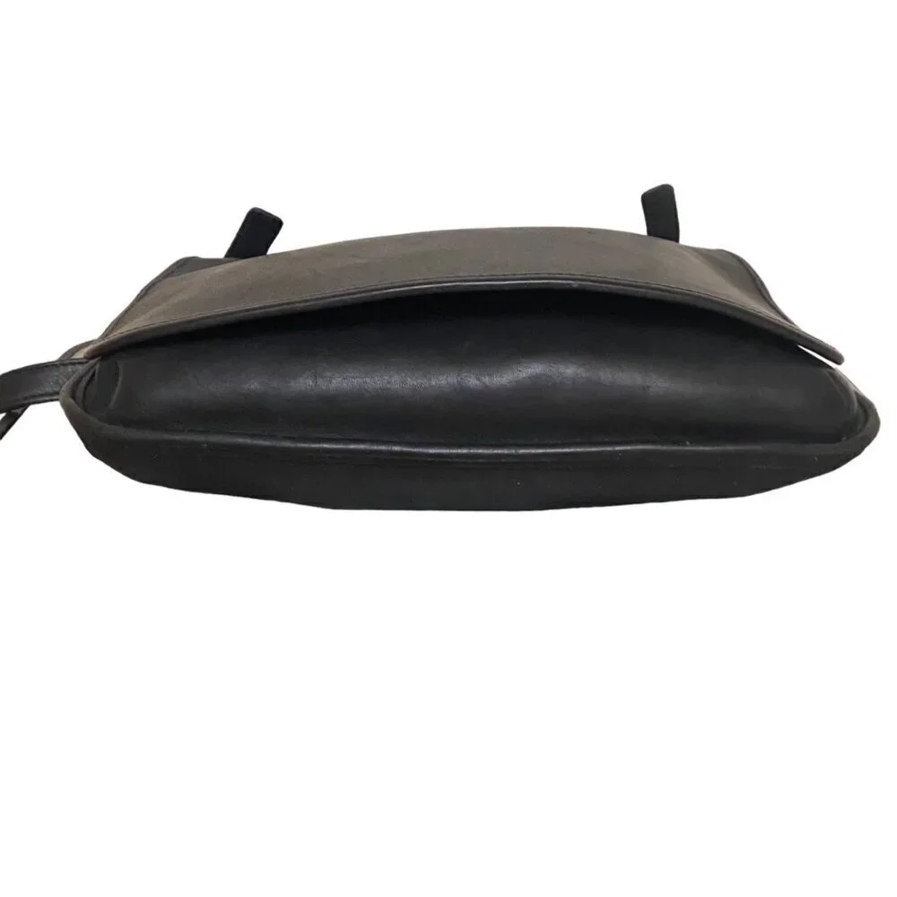 Vintage Coach 9134 Slim Hippie Flap Leather Crossbody Shoulder Bag in Black